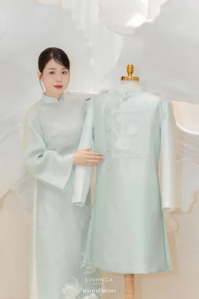 Áo dài hoa sen dáng suông Hồng Duy- Kiều Oanh
