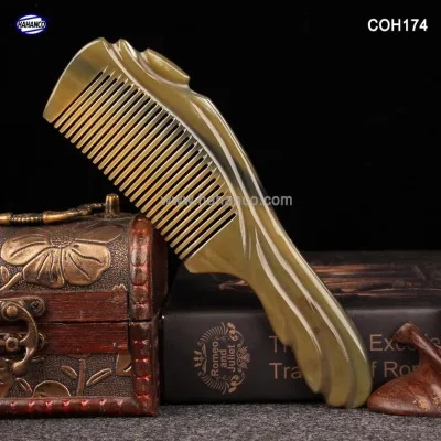 Horn Comb