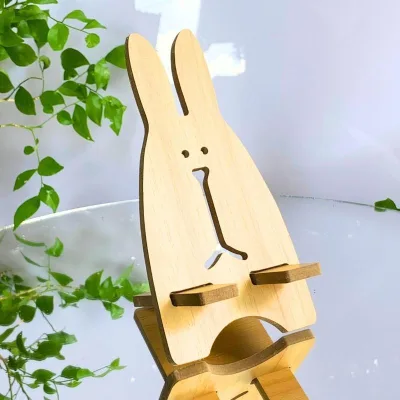 🐰 Kệ Điện Thoại và Máy Tính Bảng Thông Minh Hình Con Thỏ - Sự Kết Hợp Độc Đáo của Tiện Ích và Thẩm Mỹ 🐰