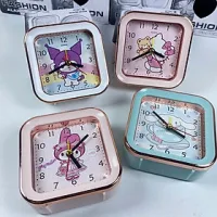 Đồng Hồ Báo Thức Để Bàn Hình Hoạt Hình Cute Vuông Tròn – Chuông Reo To, Đồng Hồ Decor Bàn Học Phòng Ngủ Cho Bé - HÀNG CHÍNH HÃNG MINIIN