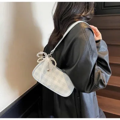 Túi xách nữ đeo chéo phong cách hàn quốc túi nữ kẹp nách đeo vai họa tiết kẻ kèm charm nơ SITUIVI _ TDC219