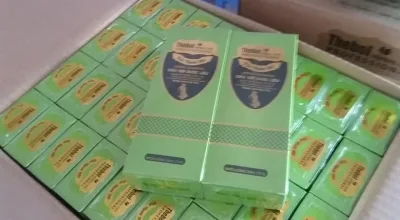 Thebol Green Herbal Shampoo, Wholesale 36 Bottles Per Box, Hair Care, Personal Beauty.