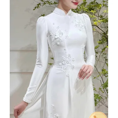 White Puffy Sleeve Wedding Dress