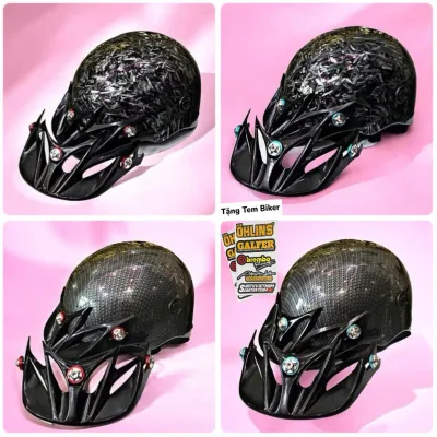 Givi Carbon Dipped Painted Helmet - Genuine Helmet with 3 Super Quality Salaya Screws