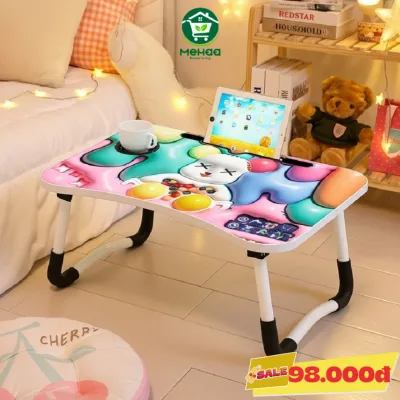 Bàn Học Gấp Gọn Mini Ngồi Bệt Họa Tiết 3D Có Khe Để ĐT Máy Tính Bảng, Khay Đựng Nước, Tay Cầm Cho Bé
