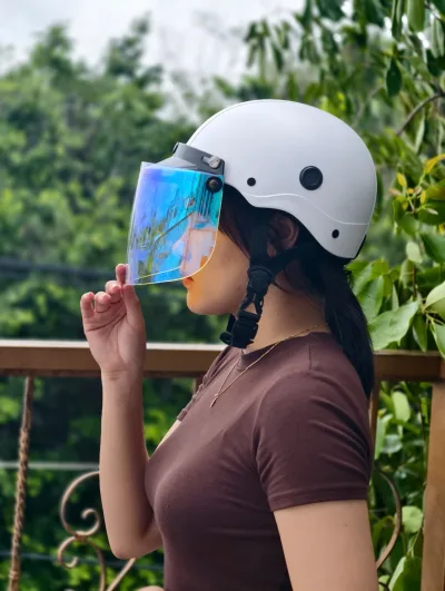 Genuine Camry Half-Head Helmet in Matte White with Bogo Glasses for Sun Protection and Dust Protection