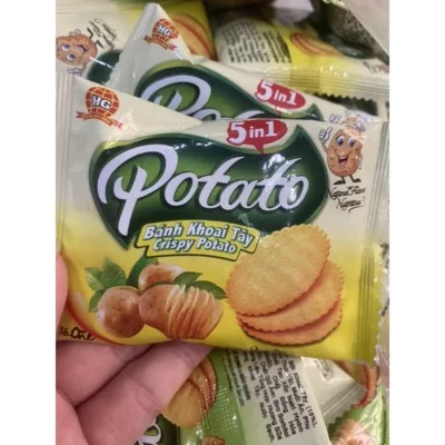 Royal potato chips delicious sweet snacks [tempting Delicious]