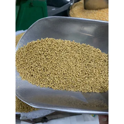 cám gà rutin trộn Vitamin và khoáng chất .cho gà