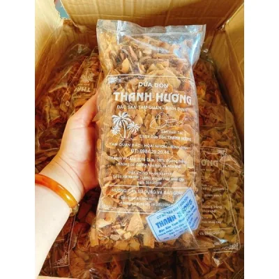 Dừa khô sấy Thanh Hương giòn ngọt, phù hợp ăn kèm chè, kem, sinh tố, bánh..