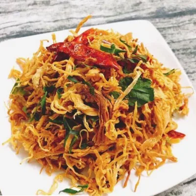 500gr khô gà lá chanh siêu ngon Sài Gòn , hàng đàm bảo vệ sinh , chất lượng dai ngon ngọt từ ức gà,hải sản khô, thực phẩm khô Thiên Tú , chất lượng , uy tín , bổ dưỡng cho mọi gia đình