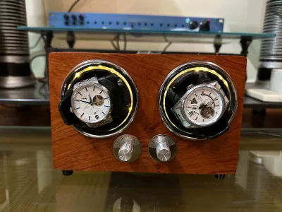 Hộp xoay tích cót đồng hồ bằng gỗ cover Paul Design -Hopxoaydonghocogiare