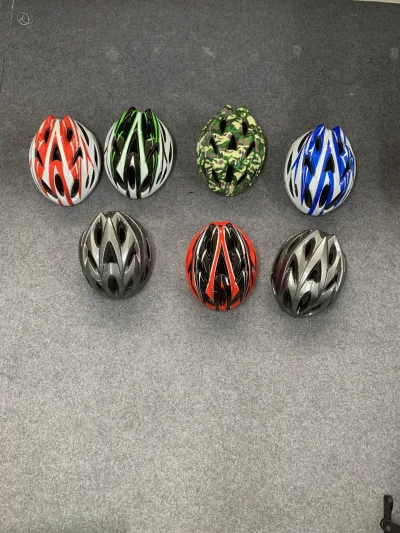 High-Quality 2-Layer Helmet for Cycling, Size-Adjustable