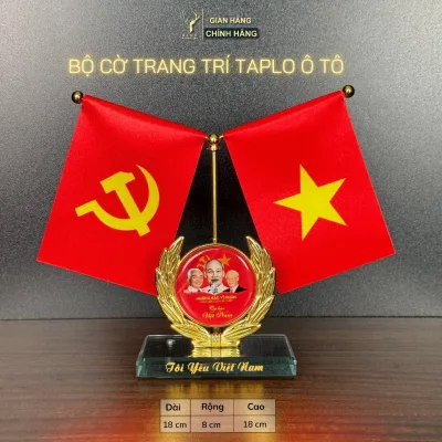 Bộ Cờ Trang Trí Thảm Taplo Ô Tô Tôi Yêu Việt Nam In Hình 3 Bác, Chất Liệu Đồng Mạ Vàng & Pha Lê K9 Sang Trọng