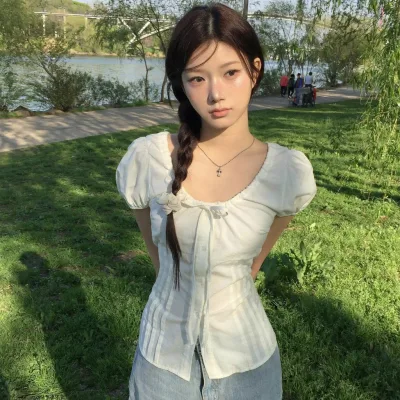 Áo babydoll nữ kiểu Linen tay phồng nơ ngực công chúa phong cách - AURYA