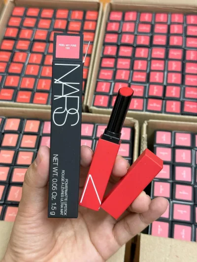 Son Thỏi Lì Cao Cấp Na Power Matte Lipstick Rouge À Lèvres Ultra Mat - 130 Feel My Fire (Đỏ cam) full size