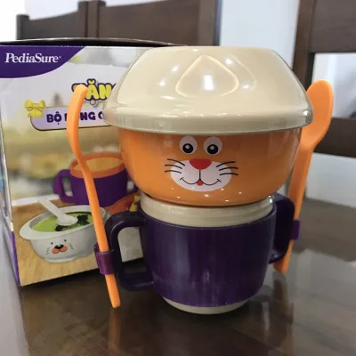 Bộ dụng cụ ăn dặm cho bé - Sản phẩm khuyến mại từ sữa