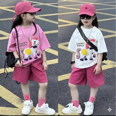 Set áo thun cotton phối quần ngố kaki HỒNG SEN cá tính cho bé gái diện đi học, đi chơi