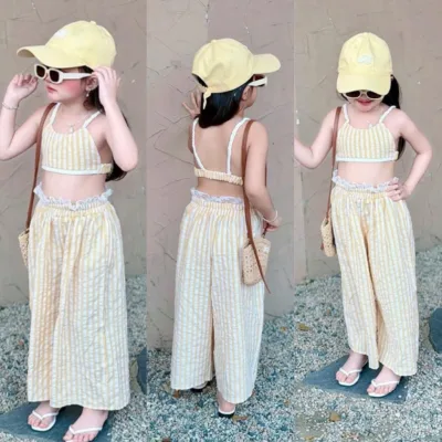 Set bộ kẻ vàng áo 2 dây crotop kèm quần xuông ống rộng xinh xắn cho bé gái diện đi chơi , đi biển ( H1 )