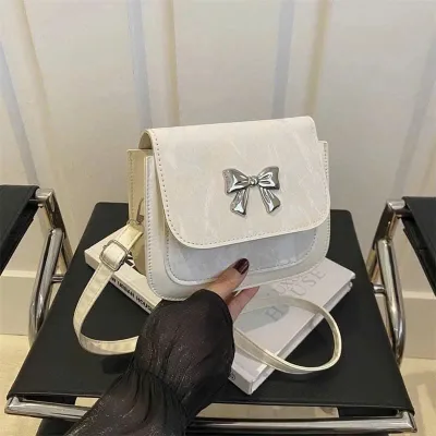 Túi Xách Nữ Dáng Bầu Túi Đeo Chéo Da Nhung Trơn Vân Loang Basic Size 20 Vừa Điện Thoại TXN065