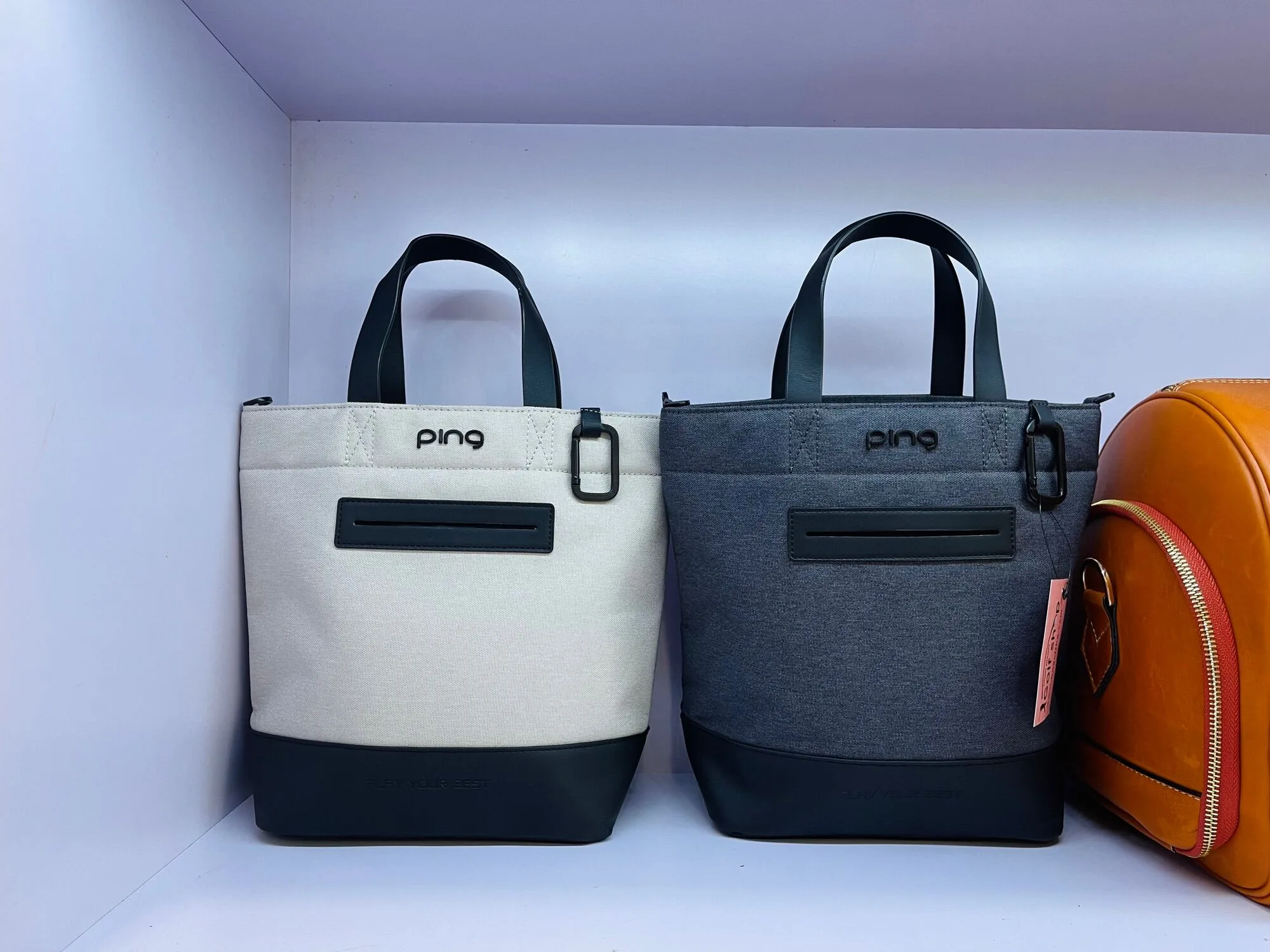 Túi xách cầm tay PIG new 2022 shop golf Hồng Nhung