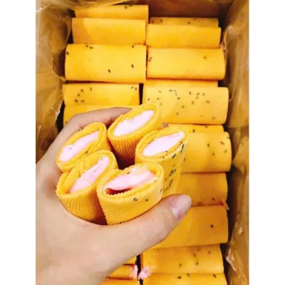 Bánh Xếp Vị Dâu Xuất Khẩu Cao Cấp - Siêu Ngon 100G siêu ngon đồ ăn vặt