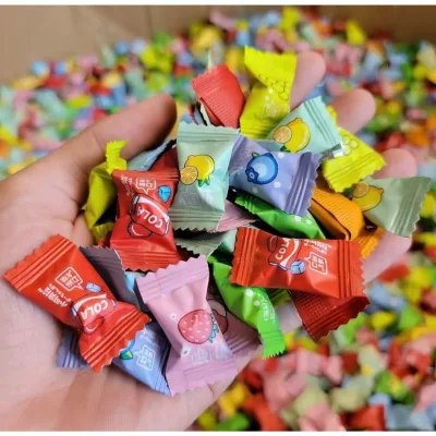 quà tặng viên kẹo trái cây mát lạnh khi mua hàng của shop