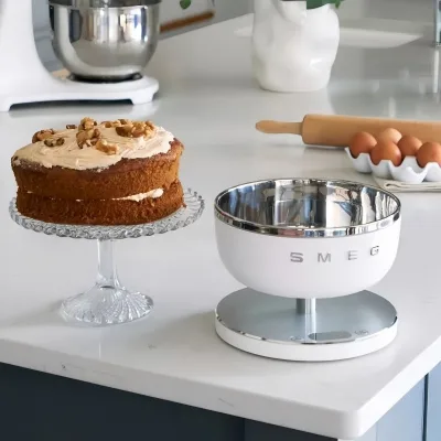 Cân điện tử nhà bếp Smeg. Cân điện tử nhà bếp cơ bản với màn hình LCD. Phạm vi cân tối đa.