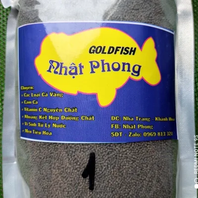 Goldfish Food, Nhat Phong Bran Mixed with Added Vitamins, Minerals, and Nutrients for Ornamental Fish, 1kg Package