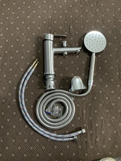 Vòi rửa lavabo kiêm sen tắm nóng lạnh cao cấp inox 304 kèm vòi hoa sen inox304 SNL42-VHS09 tặng đôi dây cấp nước inox
