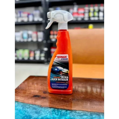 CHAI XỊT DƯỠNG BÓNG VÀ BẢO VỆ BỀ MẶT SƠN CAO CẤP SONAX CERAMIC ULTRA SLICK DETAILER 268400 750ML