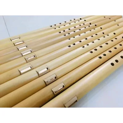 Sáo Mèo Nam 8 Lỗ Chuẩn Âm Phù Hợp Cho Người Mới Tập Chơi Sáo Dài 55cm Màu Vàng Âm Trầm Vang Chất Liệu Nứa TN Tone Đô