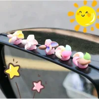 Chong chóng xoay mini trang trí xe, mũ bảo hiểm, điện thoại, máy tính, biển số xe,… có kèm đế và băng keo