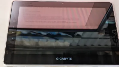 laptop, máy tính bảng Gigabyte siêu nhẹ 10.1 inch cảm ứng