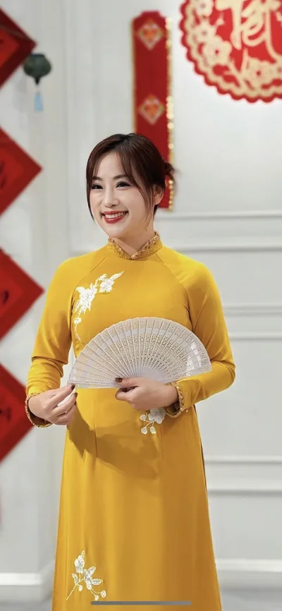 Áo dài Mẹ thêu trung niên tiệc sui
