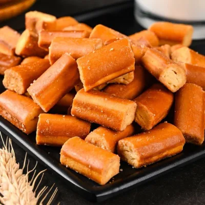 Bánh mì caramen vị muối biển, bánh mì khô caramel giòn tan hàng hót hít