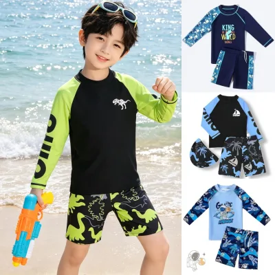 Bộ đồ bơi cho trẻ em đi biển và hồ bơi – chất liệu polyester nhanh khô, áo dài tay chống nắng kèm quần short, bảo vệ khỏi tia cực tím, phù hợp cho bé trai vui chơi trên bãi biển.