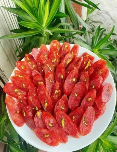 Lạp xưởng ngon , đặc sản Sóc Trăng , chất lượng béo , thơm ngon , bổ dưỡng , nhiều nạc ăn không ngán BUGASABU chuyên hải sản khô ,thực phẩm khô,nông sản khô, đặc sản vùng miền Việt Nam, uy tín chất lượng