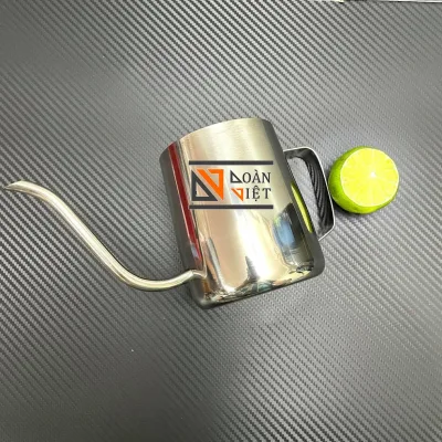 M1 CA RÓT nước, rót trà, BÌNH trà I cà phê I VÒI DÀI INOX SUS 304 CAO CẤP SIZE 600ml. Đồ gia dụng Nhà Bếp Dụng cụ pha chế Nguyên liệu Thực Phẩm