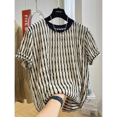 Ice Silk Sọc Rỗng Áo Thun Nam Tay Ngắn Dạo Phố Thiết Kế Hợp Thời Trang Mỏng Phong Cách T Rời Nửa Tay Quần Áo Nam Rời Lụa Băng Sọc Rỗng Áo Thun Nam Tay Ngắn Dạo Phố Thiết Kế Hợp Thời Trang Mỏng Phong Cách Nửa RờiQuần áo tay nam dáng rộng