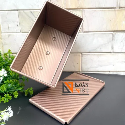 M1 BÁNH MÌ SANDWICH vân GỢN SÓNG mẫu mới SIÊU ĐẸP CAO CẤP. Khuôn bánh mì gối Thép CARBON chống dính màu VÀNG Đồng SANG TRỌNG. Khay lớn với kích thước 20.5 x 12x 11cm. Đồ gia dụng Nhà Bếp Dụng cụ pha chế Nguyên liệu Thực Phẩm