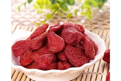 Dâu Tây Sấy Dẻo Thái Lan - đồ ăn vặt ăn vạt ngon